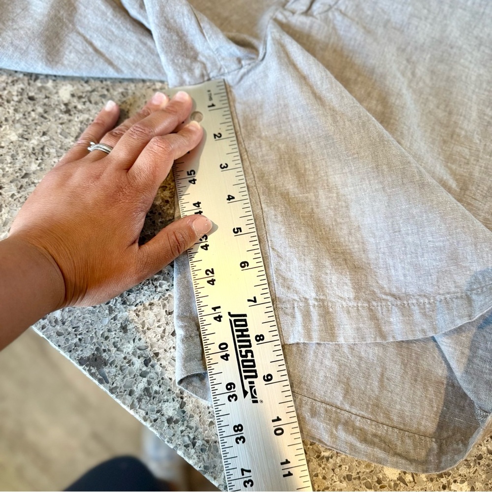 Banana Republic l Aiden Short l Size: 32 - Picture 8 of 10